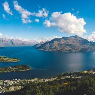 Queenstown Airport to Christchurch Airport